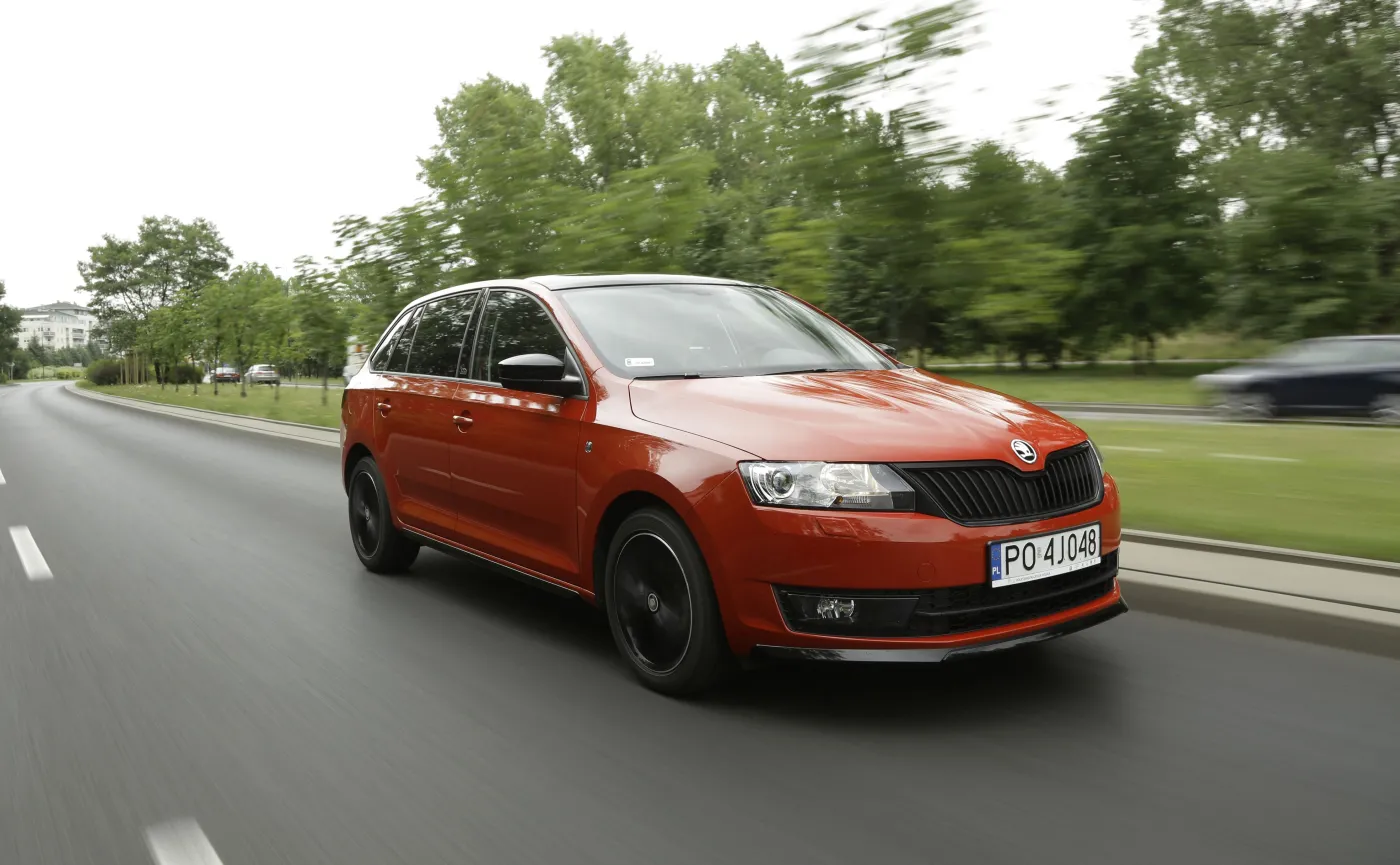 8511805-skoda-rapid-spaceback.jpg