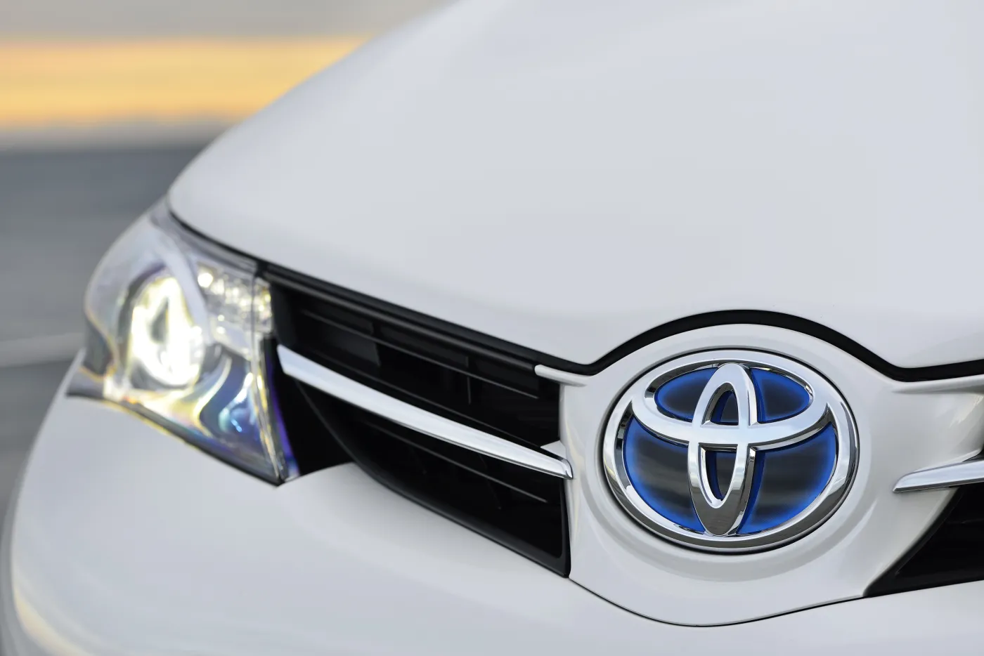 5080031-auris-ts-18-gms-2013.jpg