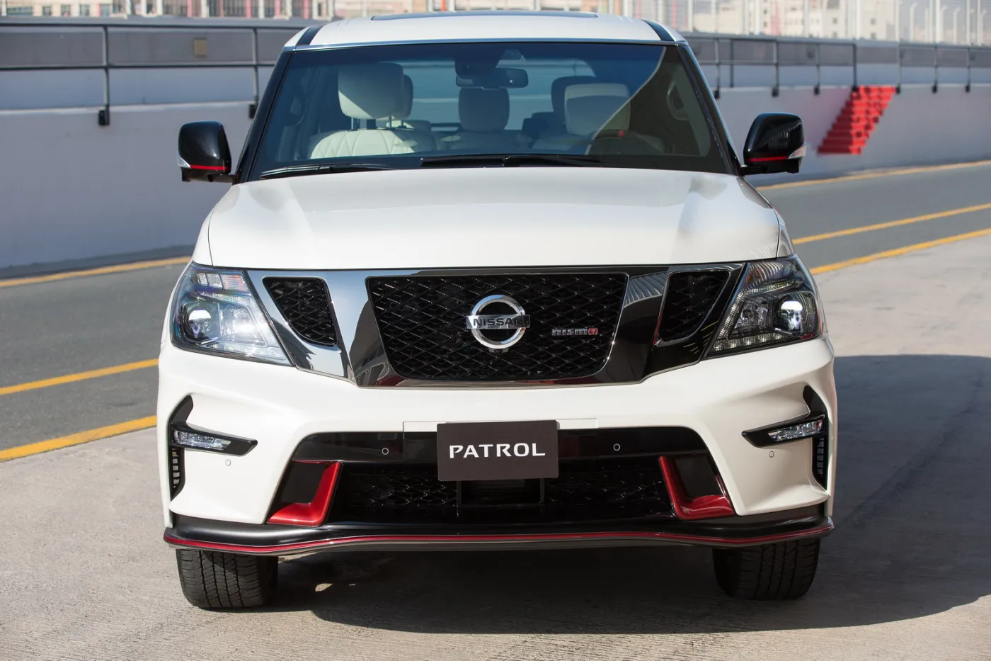 8302004-nissan-patrol-nismo.jpeg