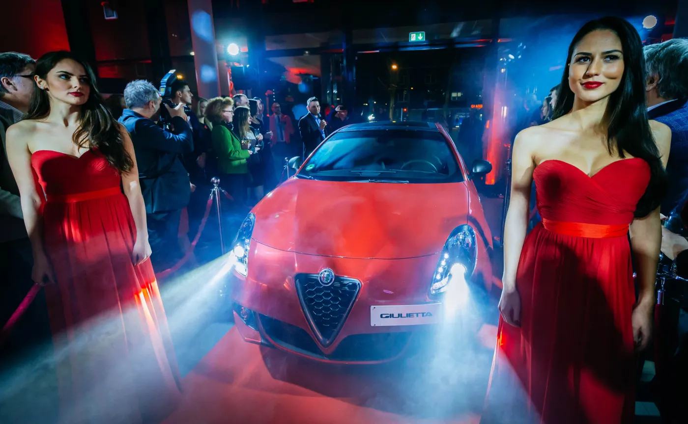 8779699-alfa-romeo-giulietta.jpg