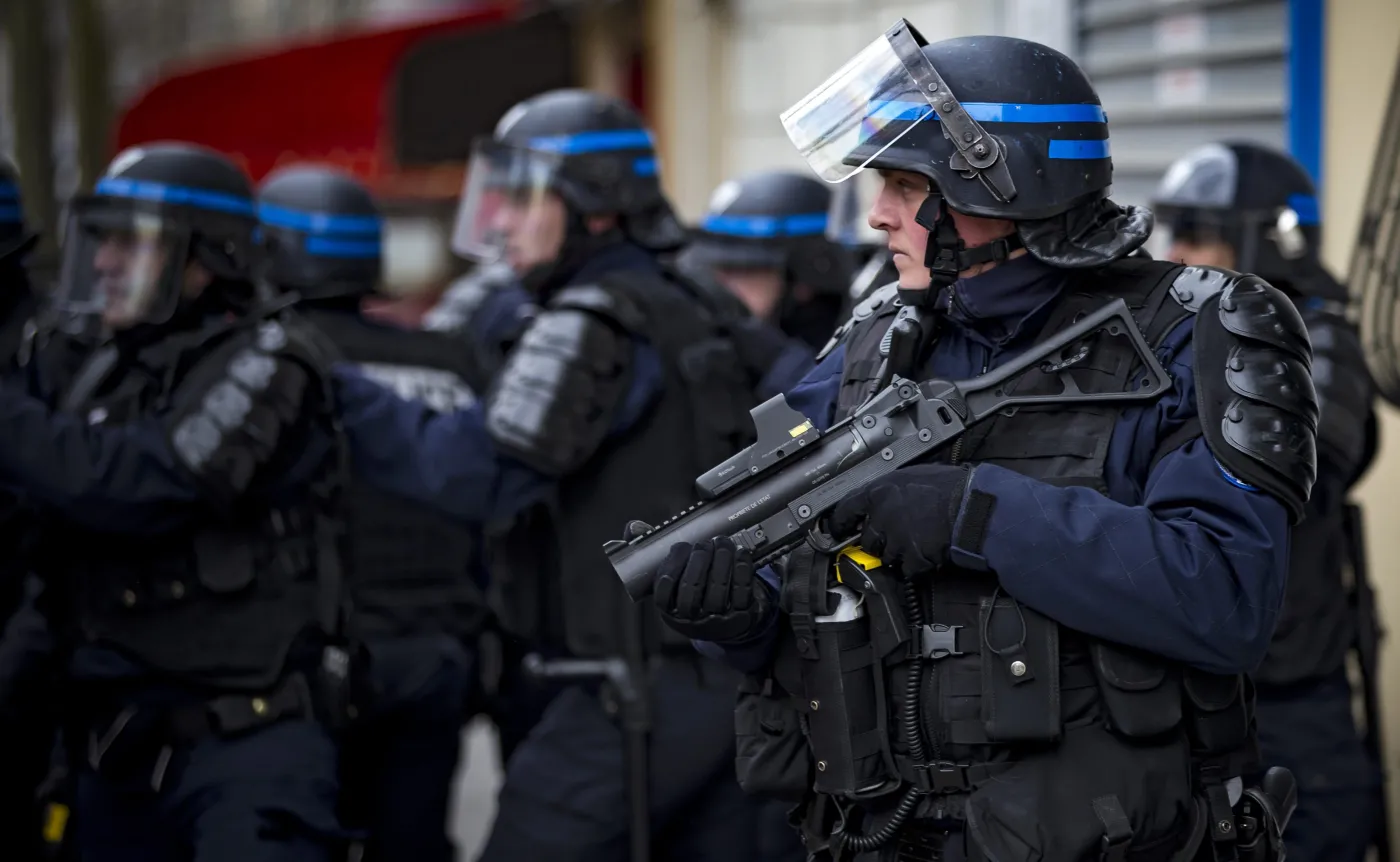 Policjanci francuscy