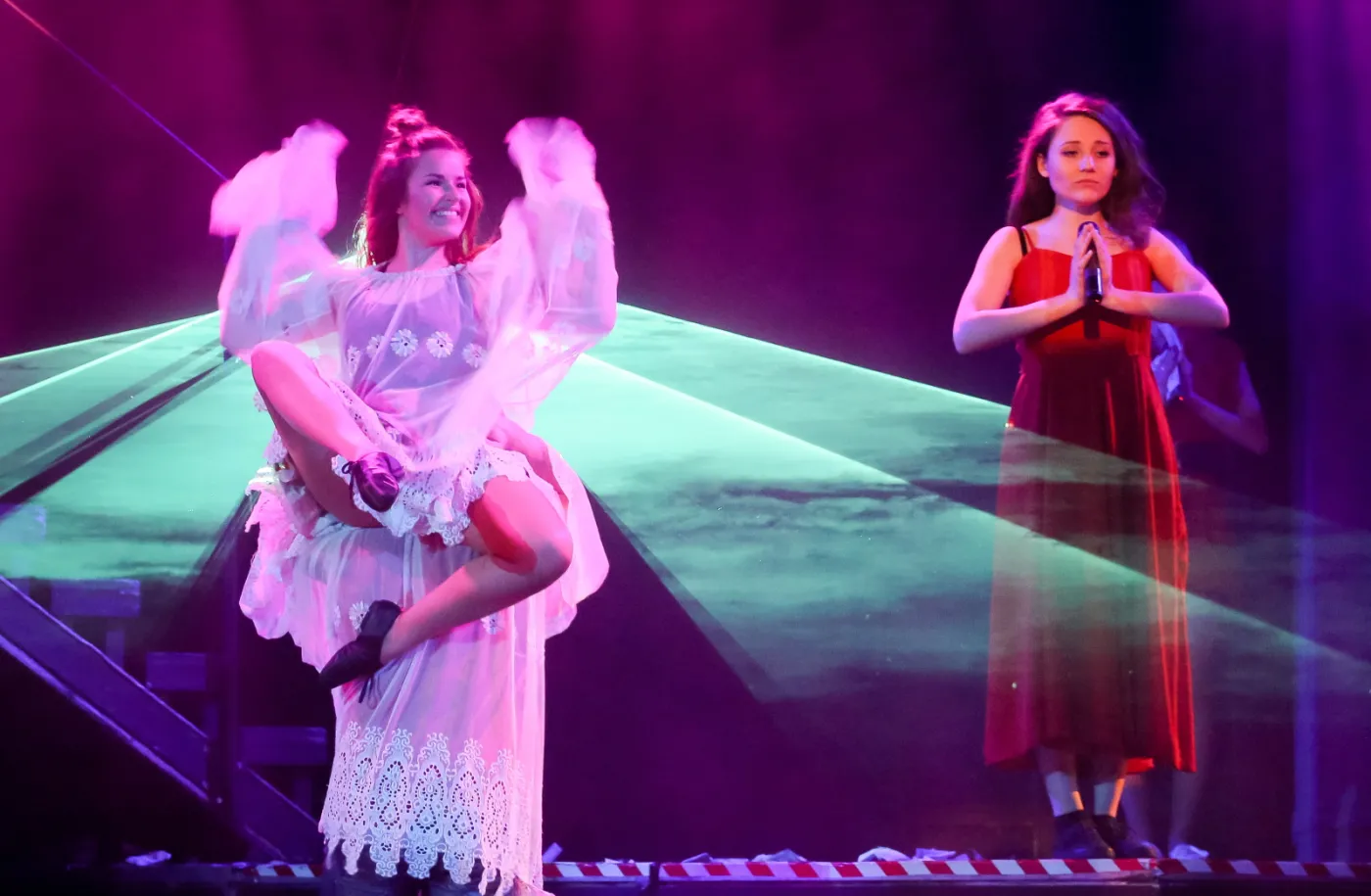 8692415-25-lat-musicalu-metro.jpg