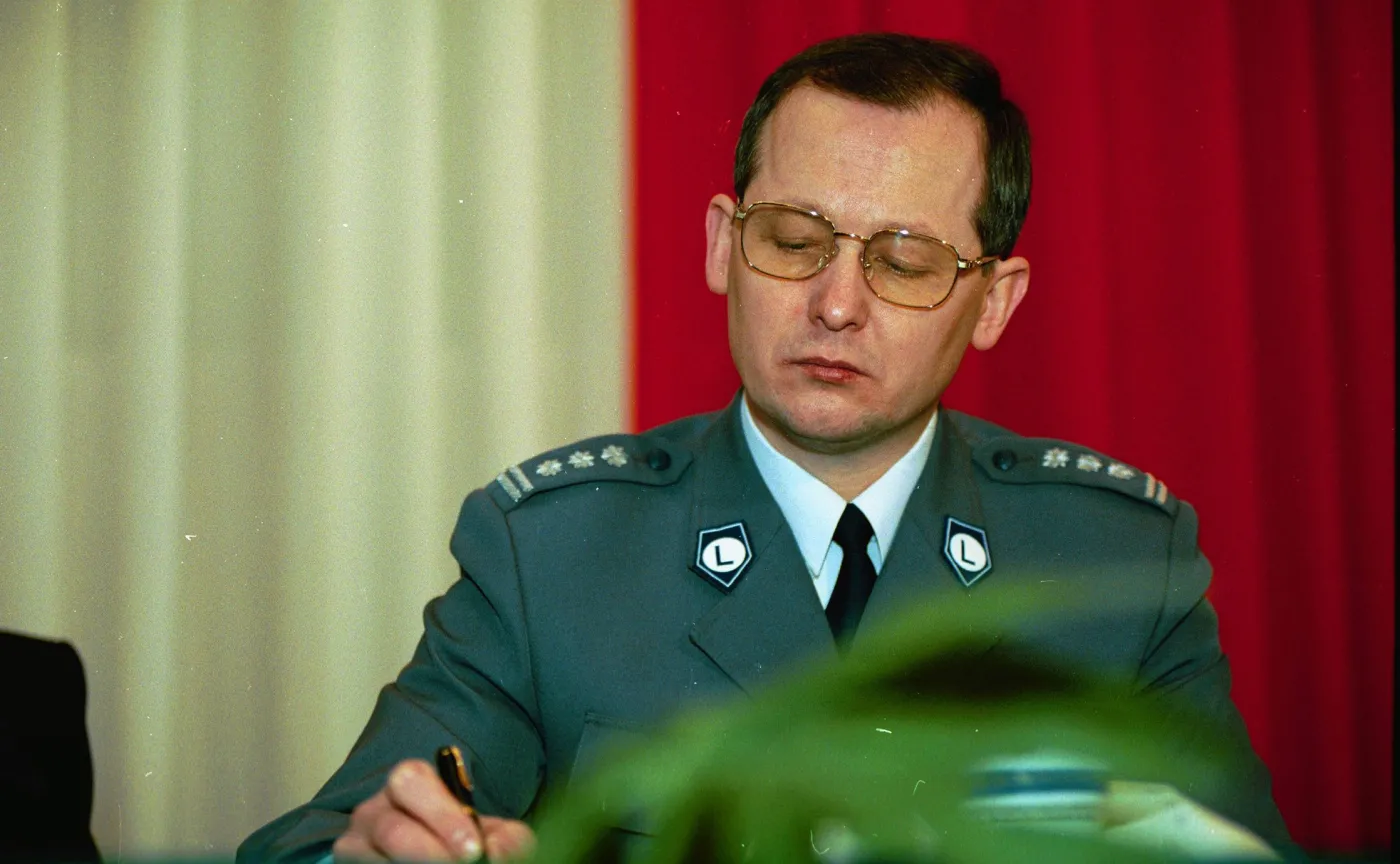 Generał Marek Papała