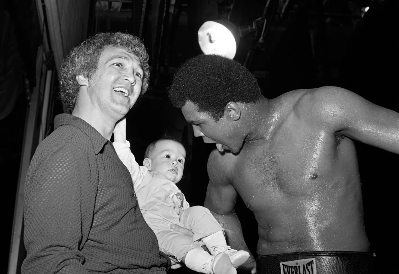 9118137-muhammad-ali-nie-zyje.jpg