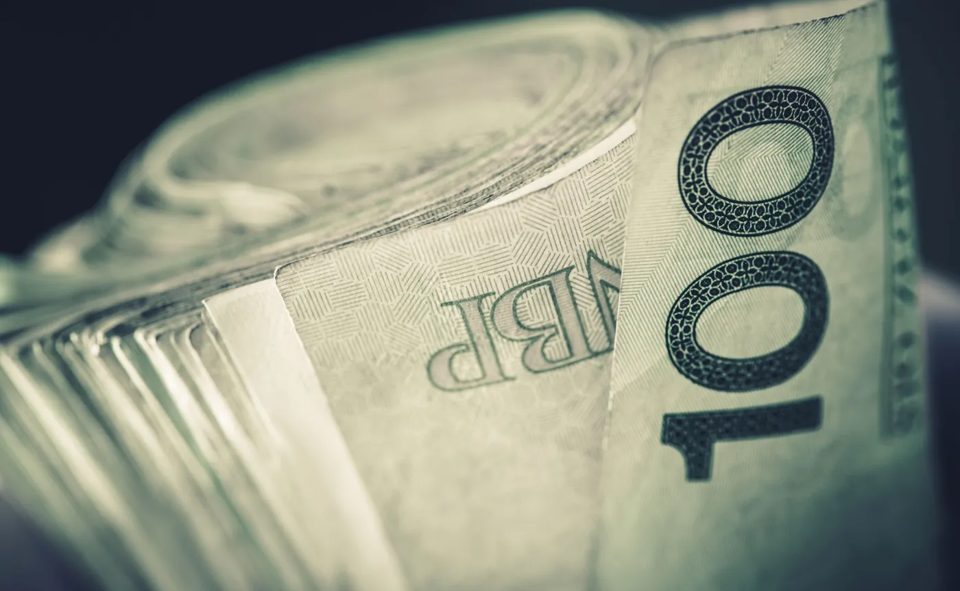 Banknoty stuzłotowe