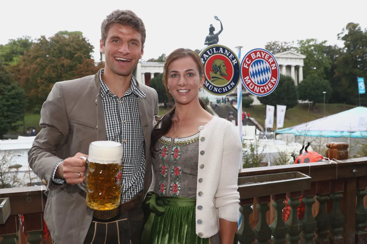 9494753-thomas-mueller-z-zona.jpg