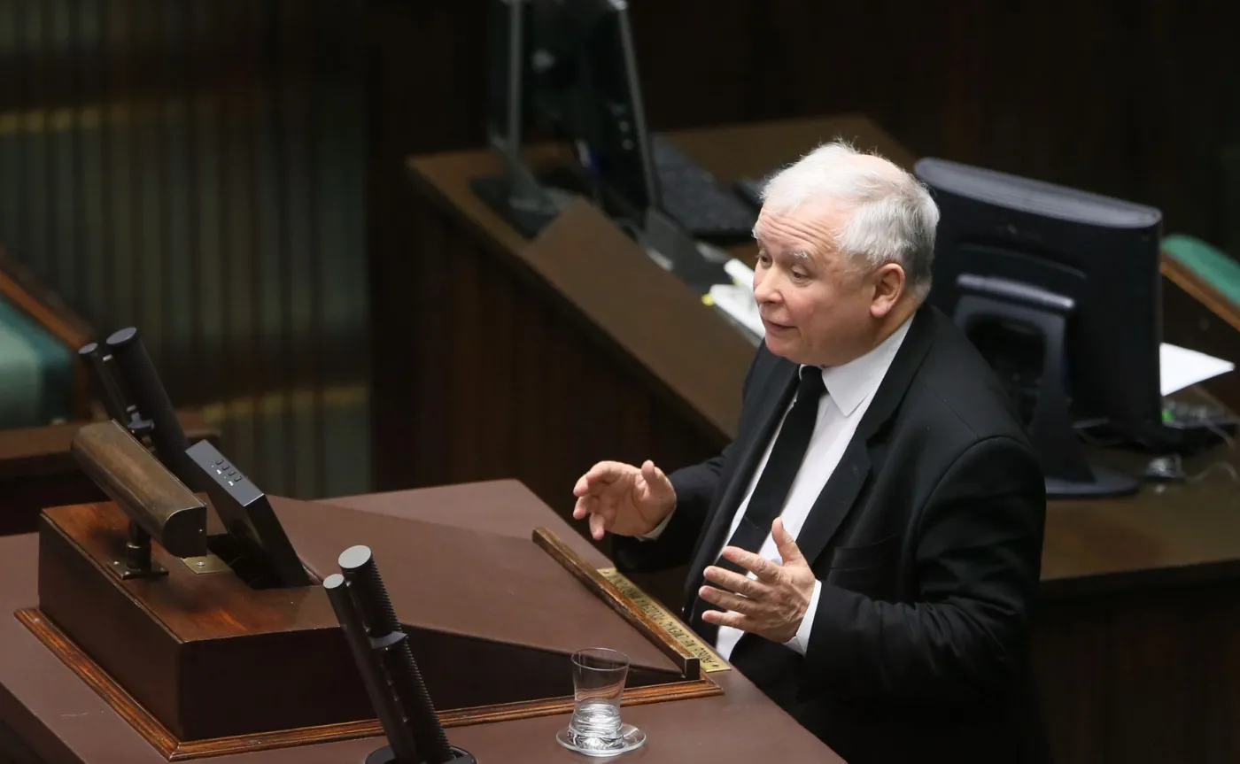 Kaczyński o wystąpieniu Schetyny: Ubrał się diabeł w ornat i ogonem na mszę dzwoni