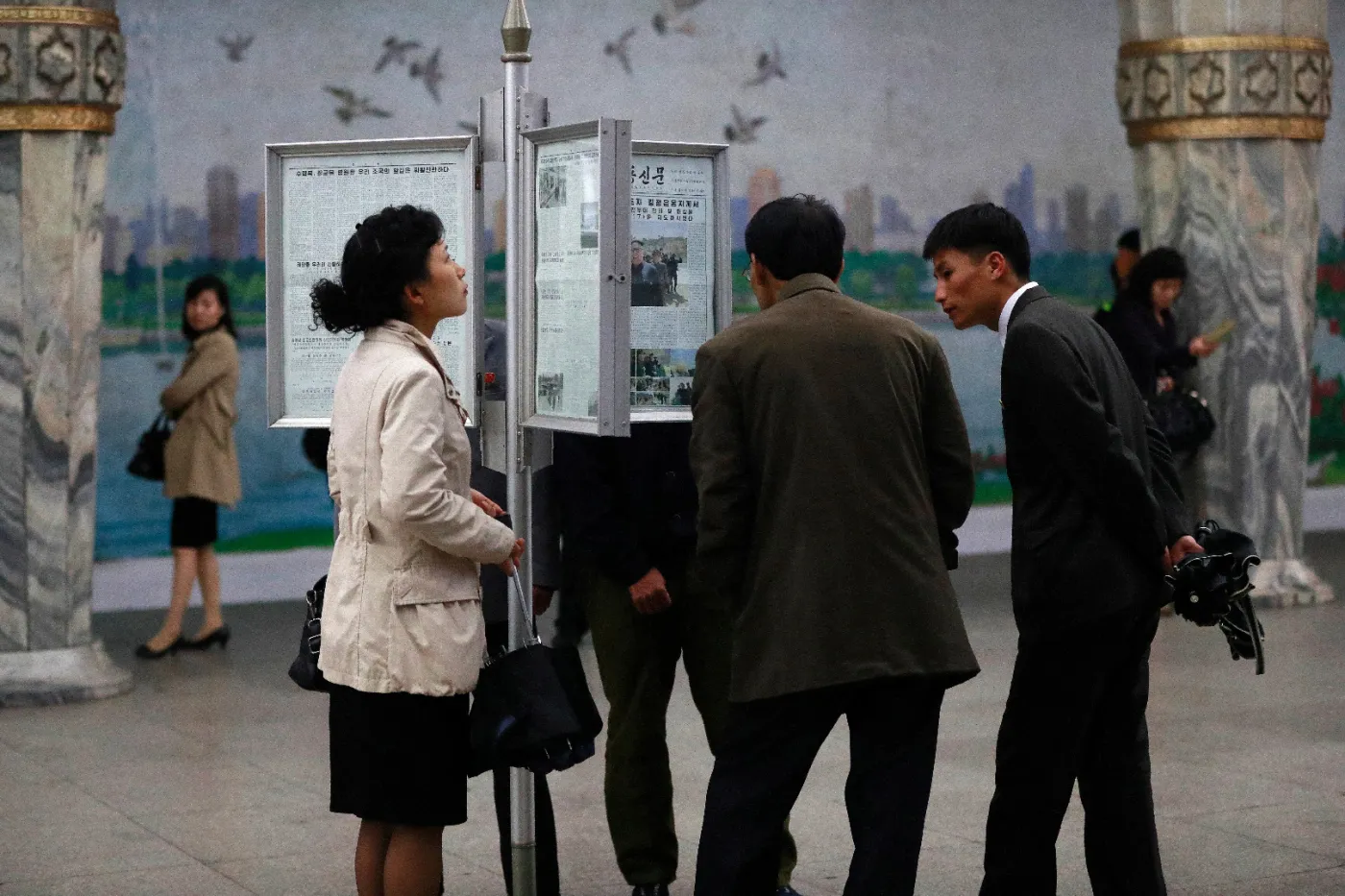 10066440-polnocni-koreanczycy.jpg
