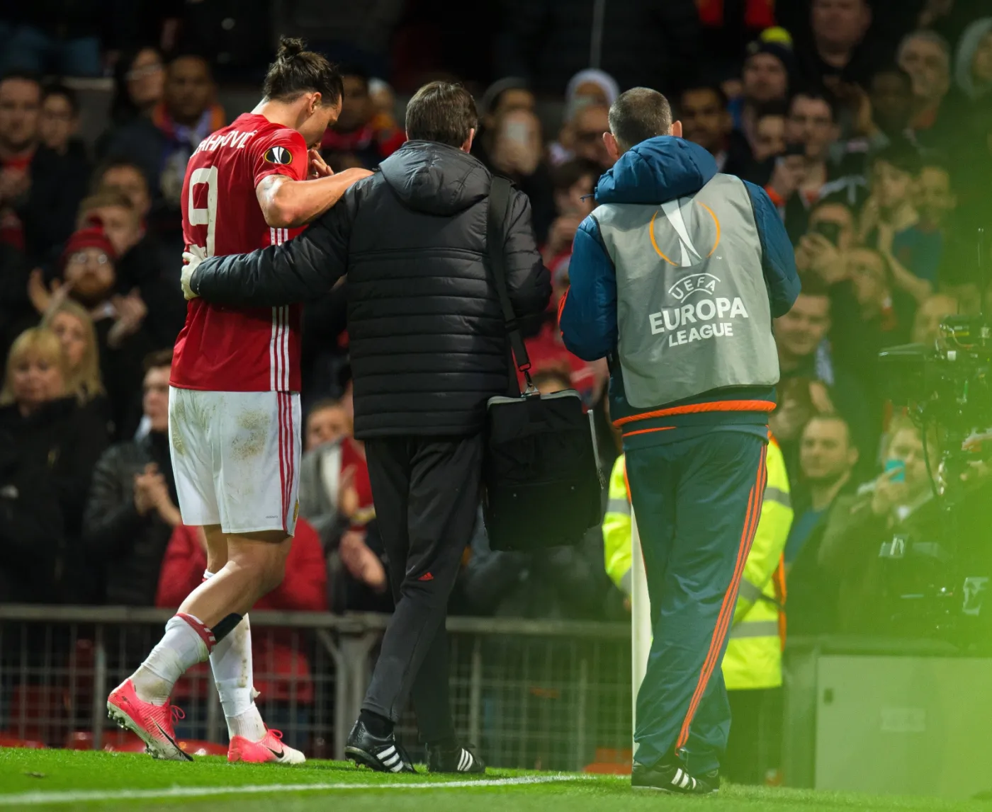10082042-zlatan-ibrahimovic.jpg