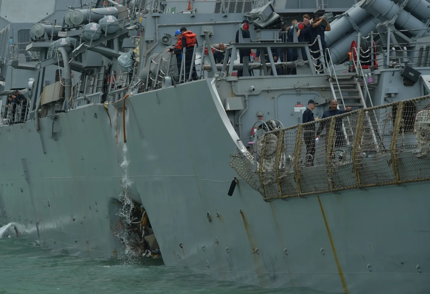 10388151-niszczyciel-us-navy.jpg