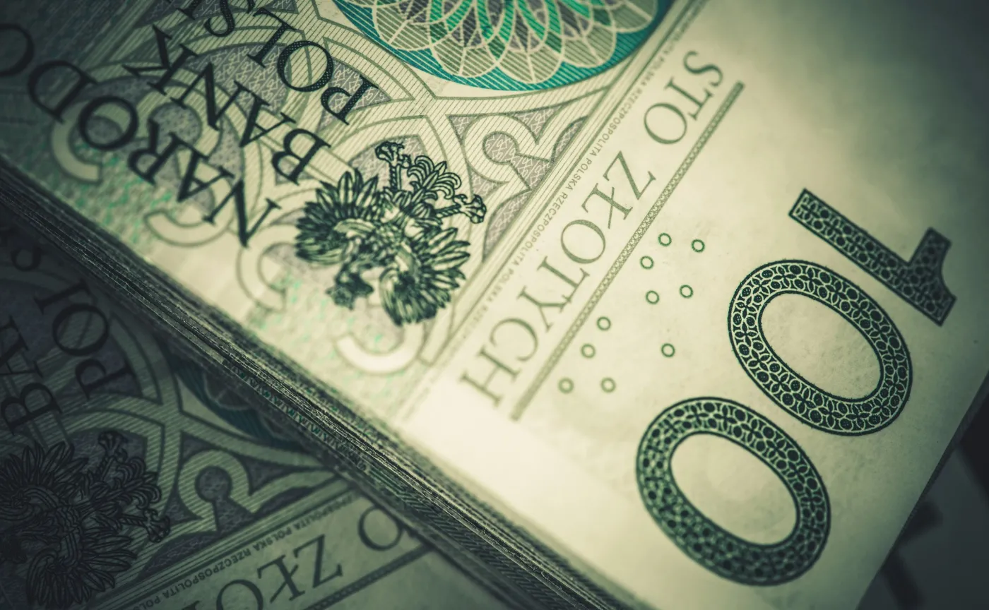 Banknoty stuzłotowe