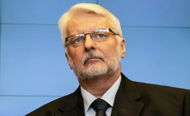 Waszczykowski: Mamy nadzieję, że prezydent Emmanuel Macron podejmie z nami rozmowy