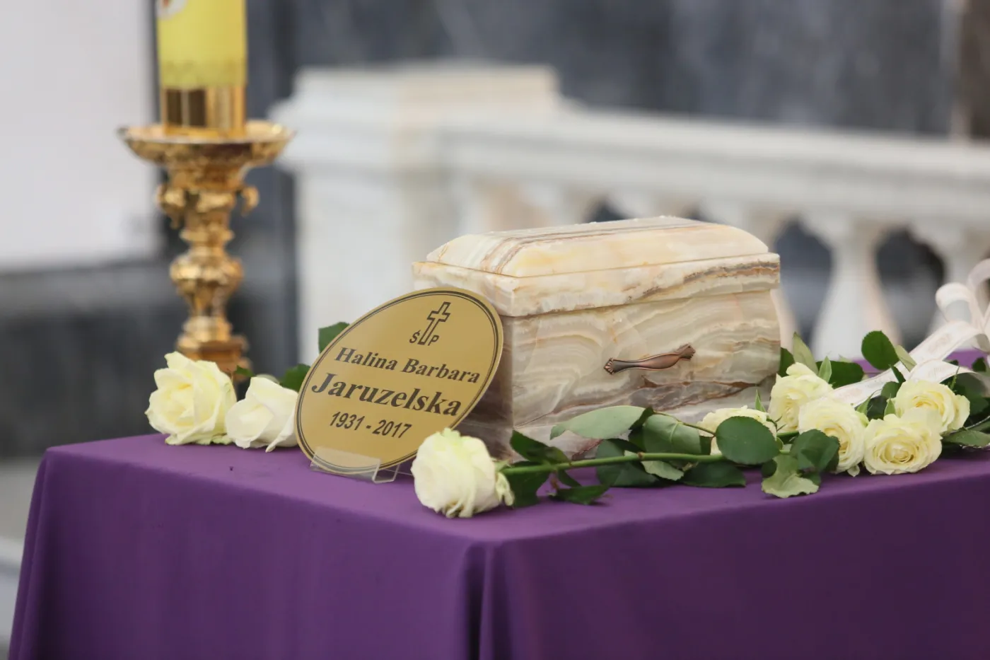 10214787-pogrzeb-jaruzelskiej.jpg