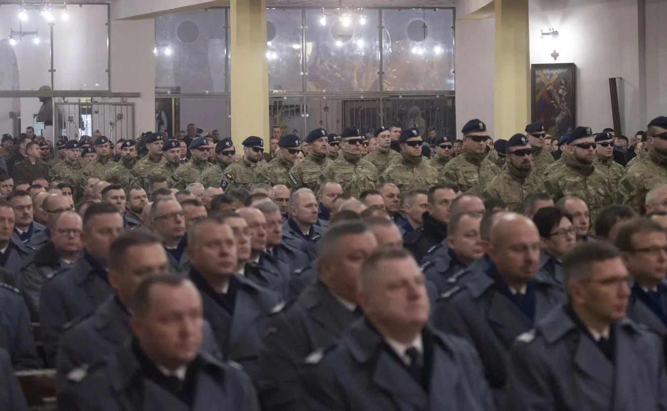 10643609-pogrzeb-policjanta.jpg