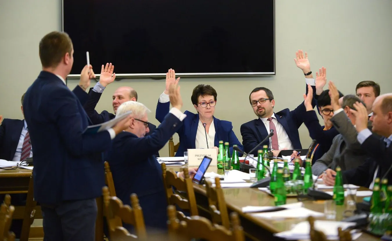 Komisja Nadzwyczajna