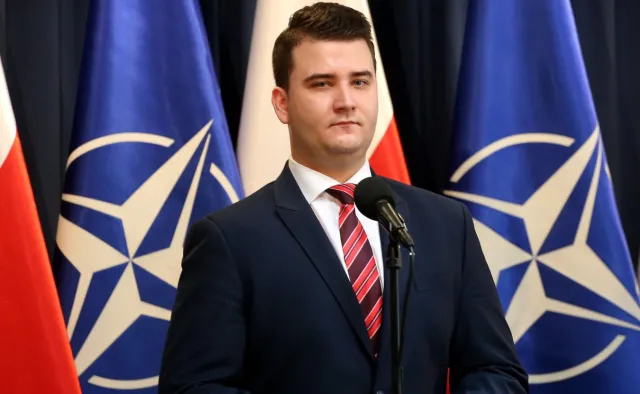 Bartłomiej Misiewicz bez prawa jazdy. "Do Rzeczy": Drogówka była bezlitosna