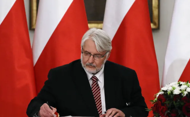Według szefa MSZ w dialogu z Brukselą brakuje woli politycznej po stronie KE