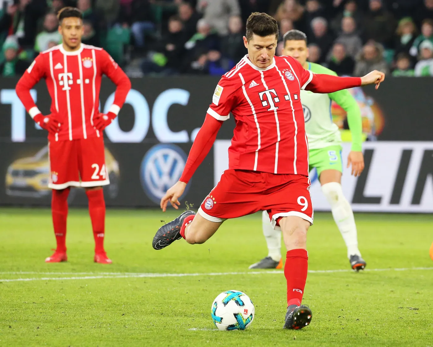 Liga niemiecka: Lewandowski wszedł na 10 min. i w doliczonym czasie gry strzelił zwycięskiego gola