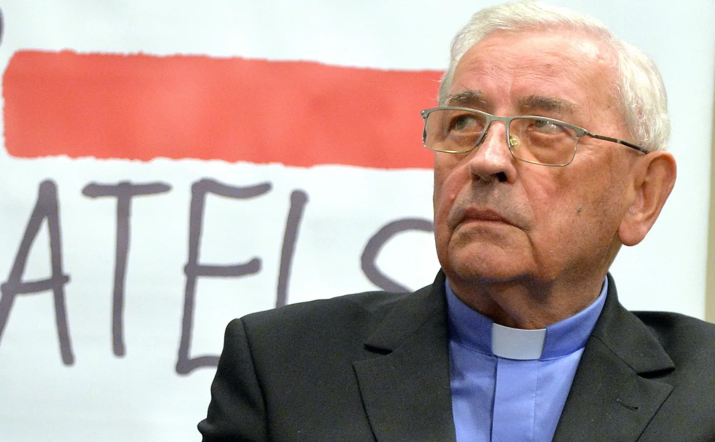 bp Tadeusz Pieronek