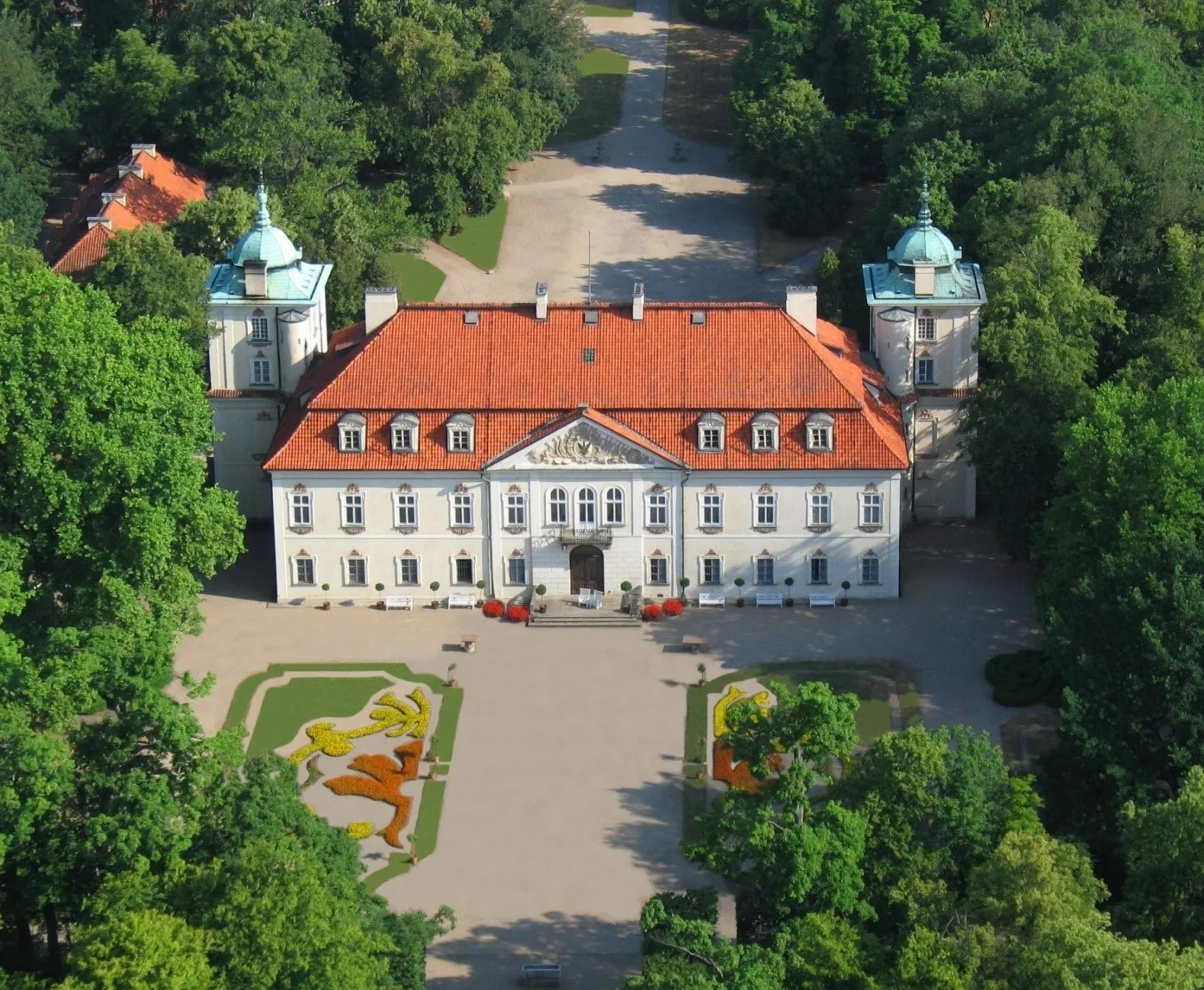 10601669-nieborow-i-arkadia.jpg