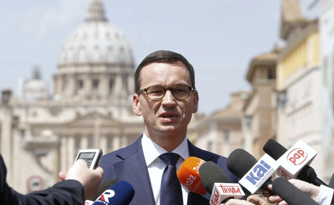 Premier Morawiecki z rodziną w Watykanie. "Papież potwierdził, że polska wizja Europy wpisuje się w jego wizję"