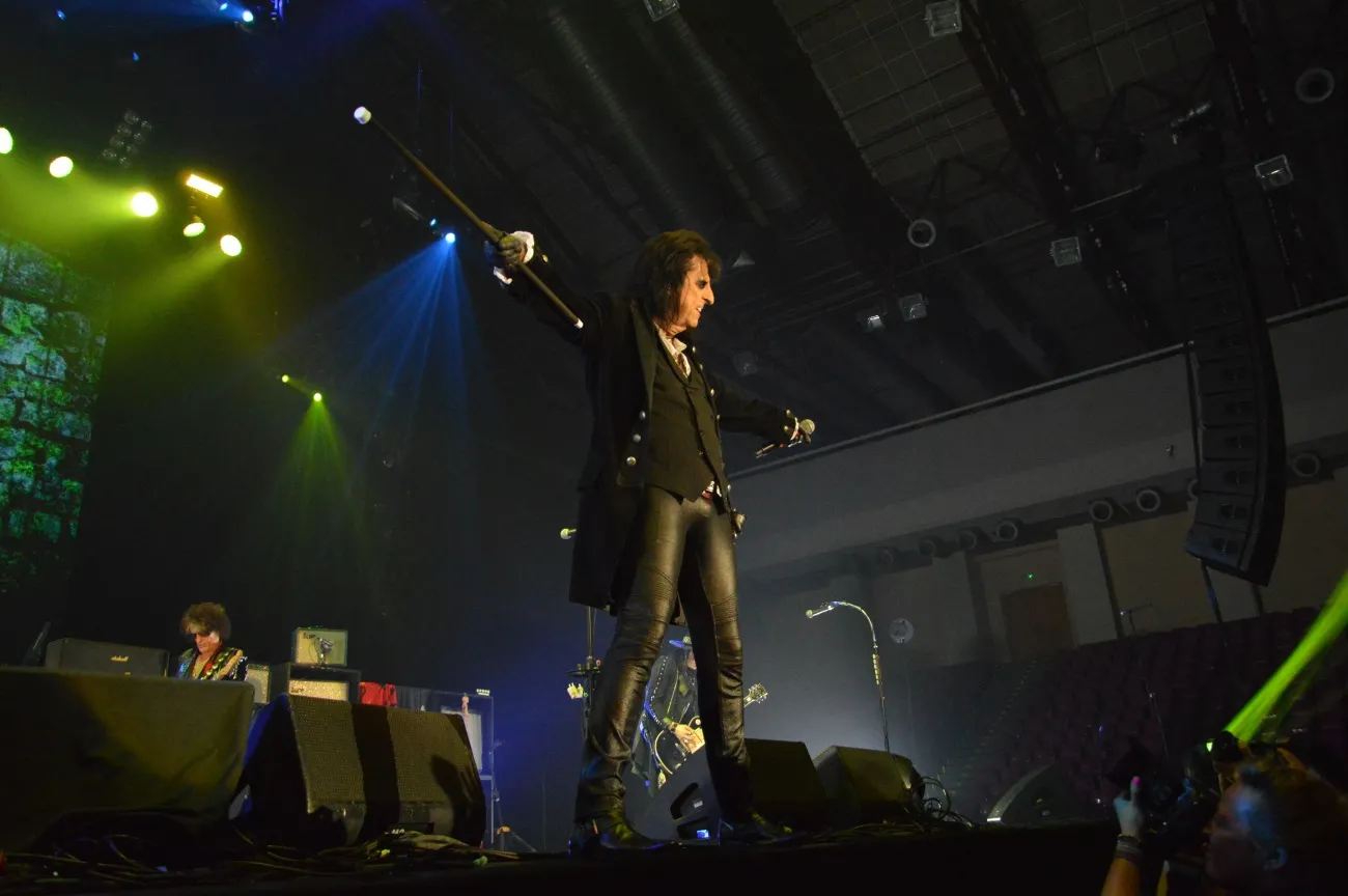 11031091-hollywood-vampires.jpg
