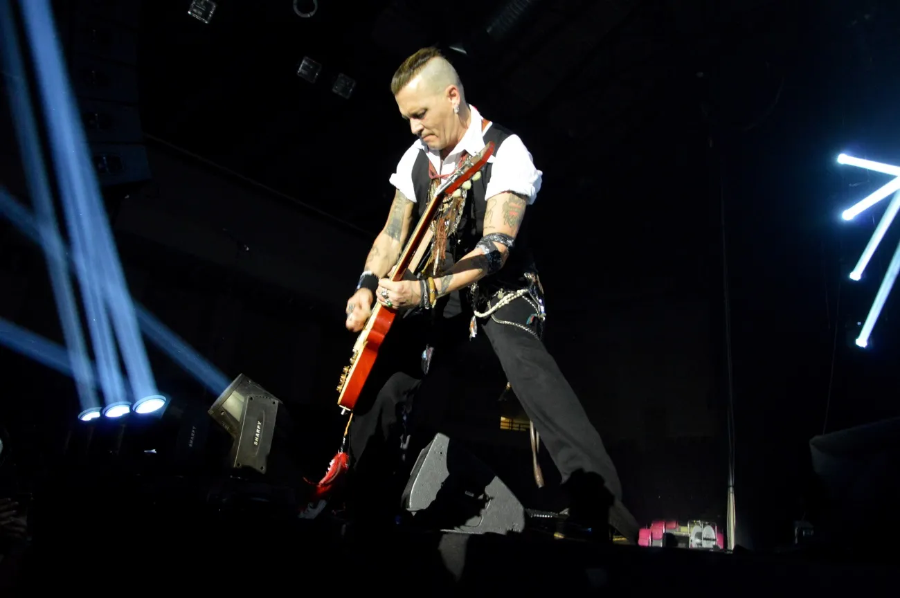 11031543-hollywood-vampires.jpg