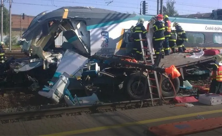 Zderzenie pociągów w Czechach. Kilkanaście osób rannych
