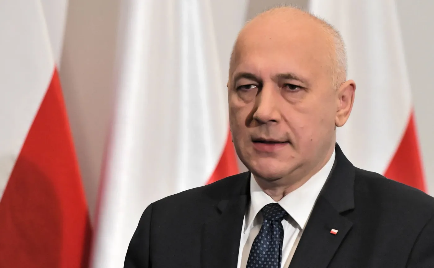 Brudziński o "urodzinach Hitlera": Ohydna prowokacja. Redaktor naczelny TVN odpowiada