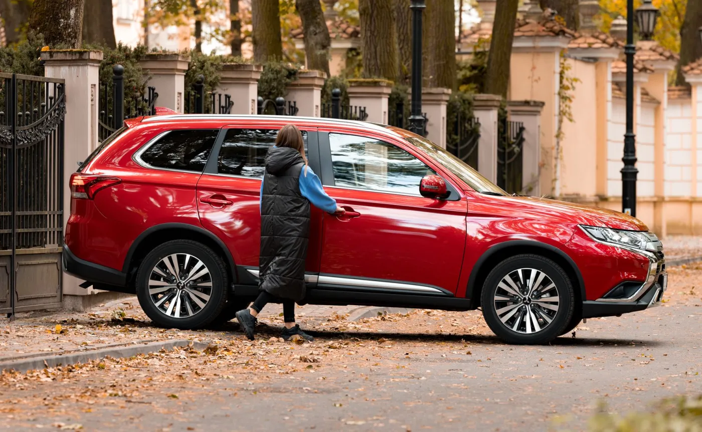 Mitsubishi Outlander 