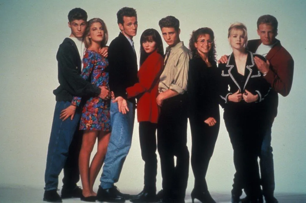 Kultowe "Beverly Hills 90210" powraca na ekrany [GALERIA]