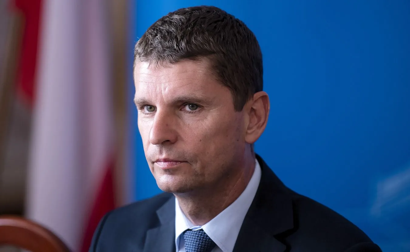 Piontkowski: Podwyżki dla nauczycieli będą, ale w późniejszym terminie [WYWIAD]