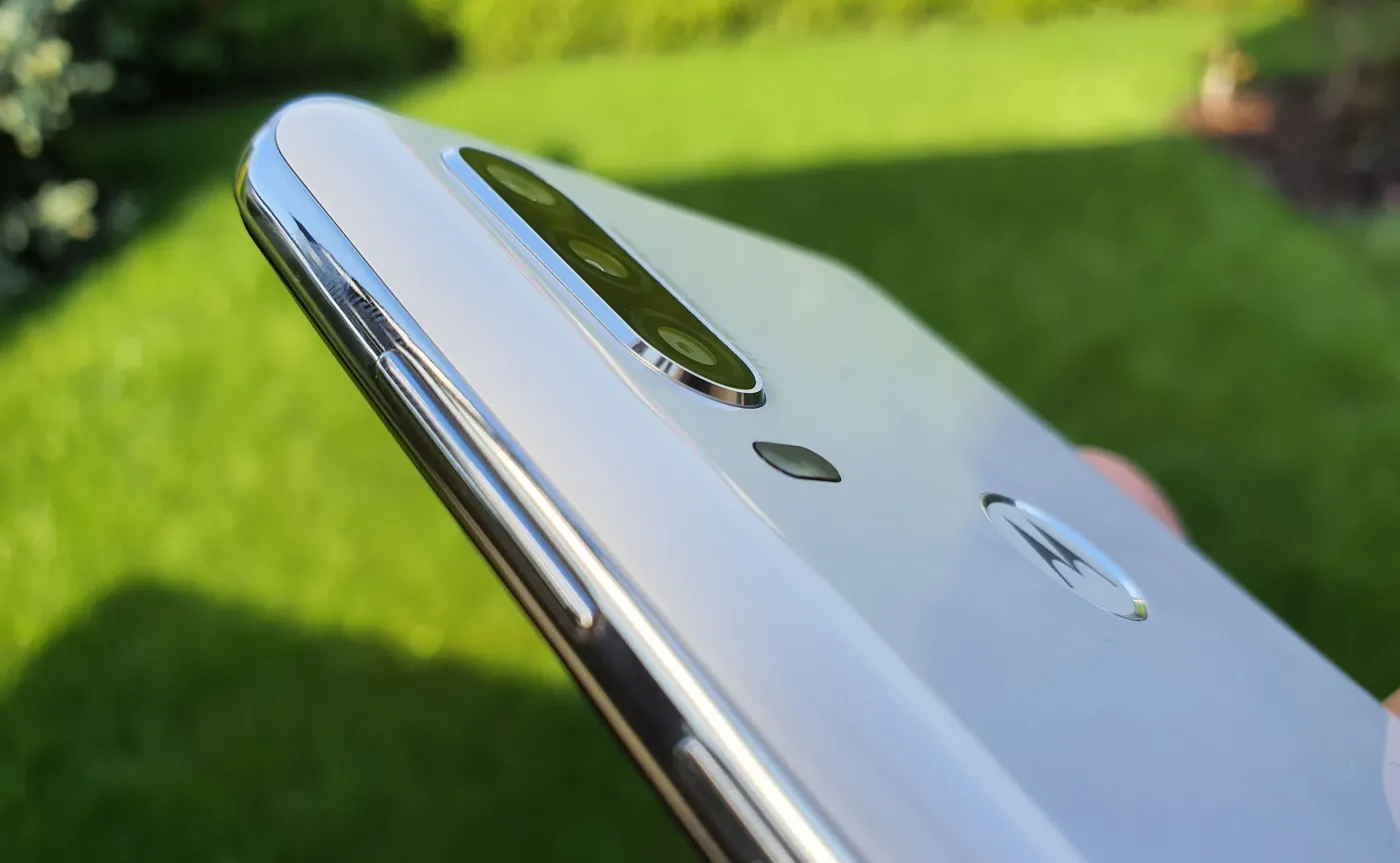 Motorola One Action