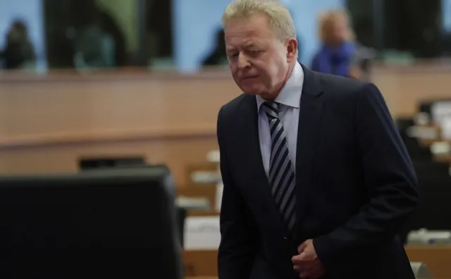 UE nie przepuszcza Wojciechowskiego. Schetyna: To wielki wstyd