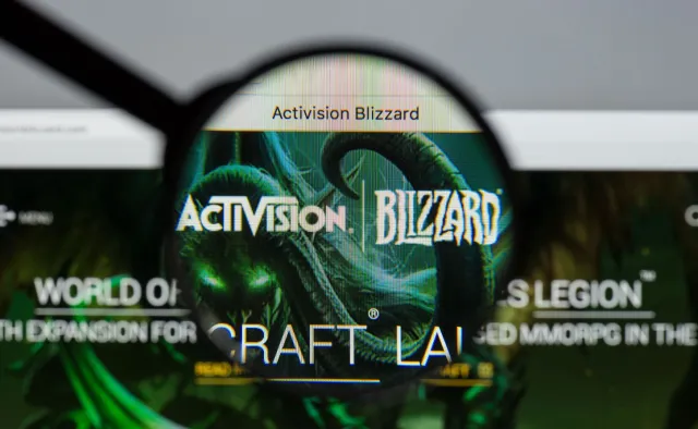 Blizzard zawiesza gracza za wsparcie protestów w Hongkongu. W sieci wybuchła burza