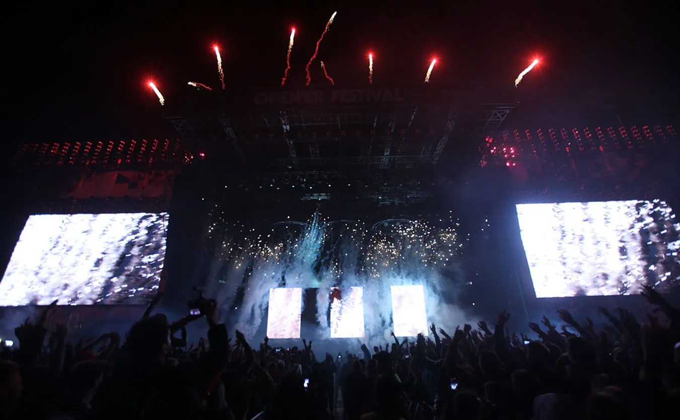 12449093-swedish-house-mafia.jpg