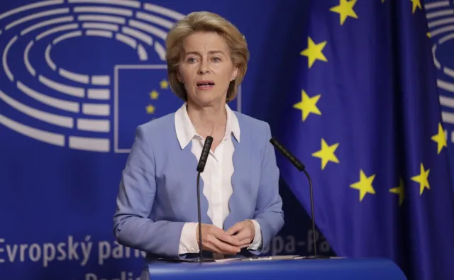 Liberałowie stawiają von der Leyen warunki. Żądają kar za łamanie praworządności i... osłabienia pozycji Timmermansa