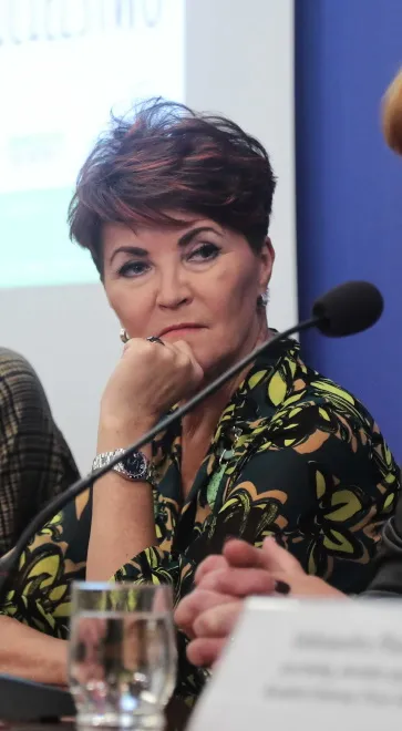 12692614-jolanta-kwasniewska.jpg