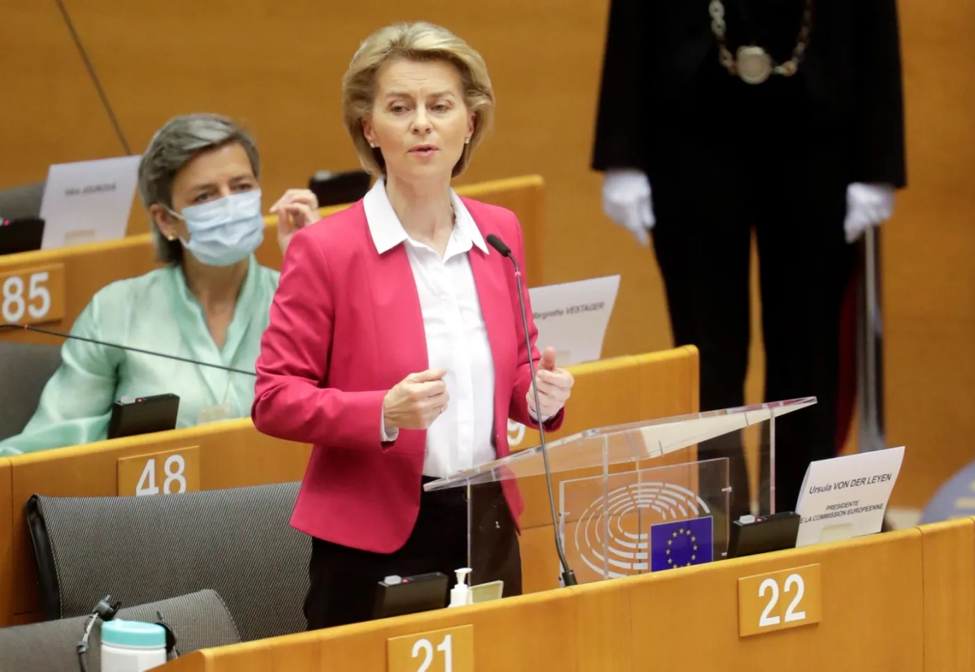 Walka z recesją w Europie. Plan naprawczy KE przebija francusko-niemiecką ofertę