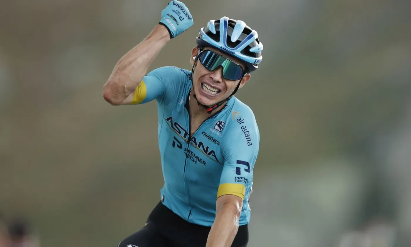 Kolumbijczyk wygrał królewski etap Tour de France [WYNIKI, KLASYFIKACJA]