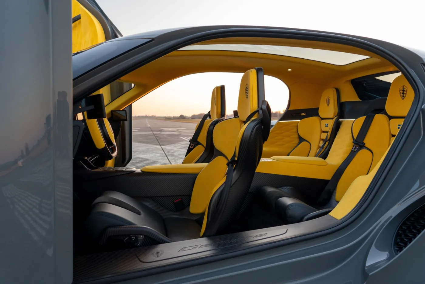 Koenigsegg wjeżdża do Polski. Pierwszy salon ma już chętnych na auto za fortunę