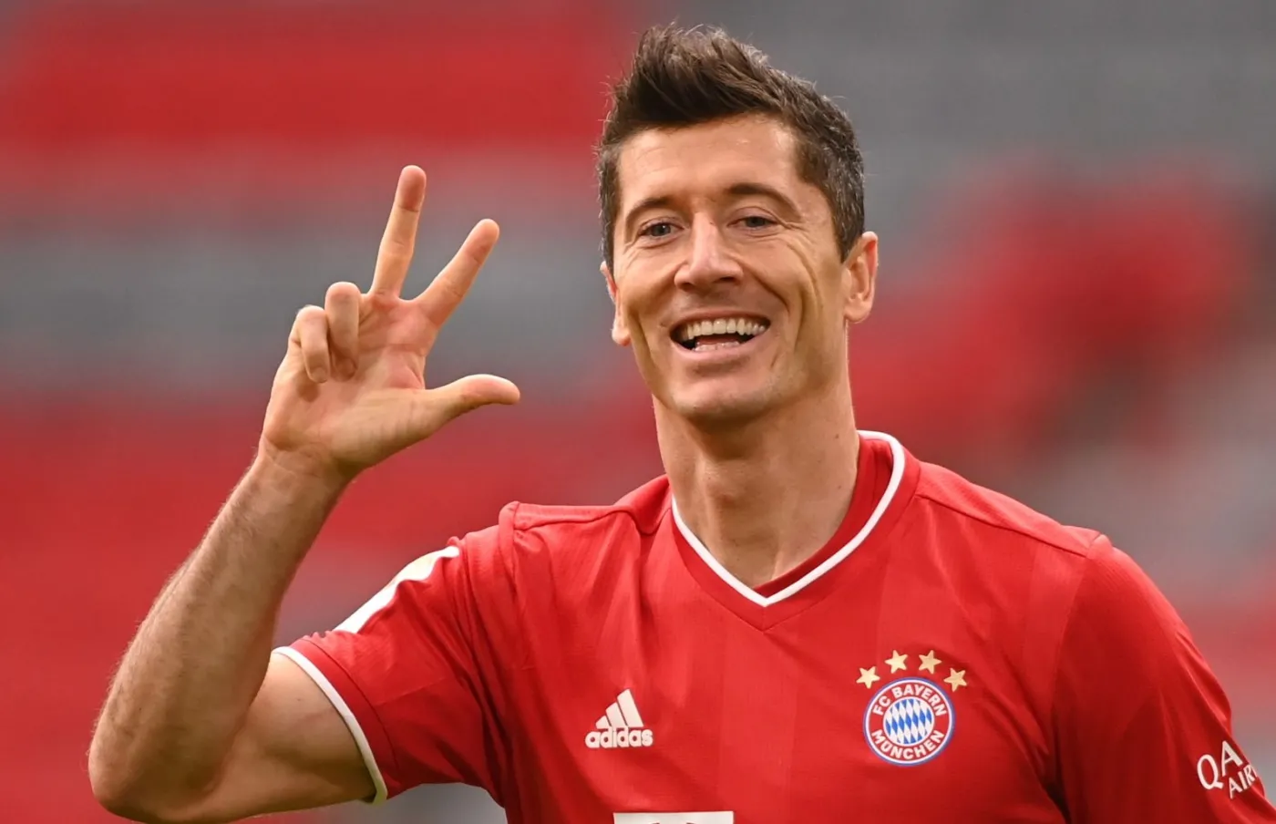 Robert Lewandowski trzeci raz z rzędu najlepszym piłkarzem kolejki w Bundeslidze
