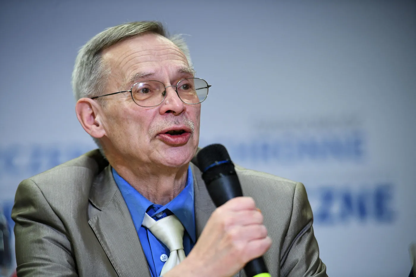 Prof. Gut: Efekt falowania? To dlatego, że sobie odpuszczamy