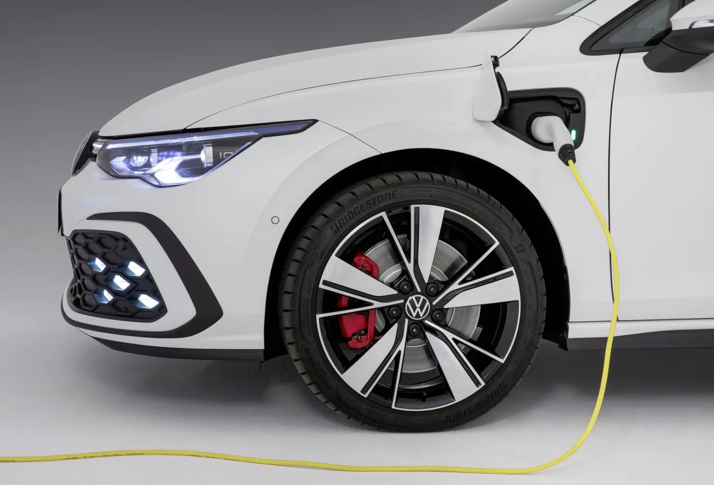 Volkswagen Golf GTE, czyli hybryda typu plug-in,
