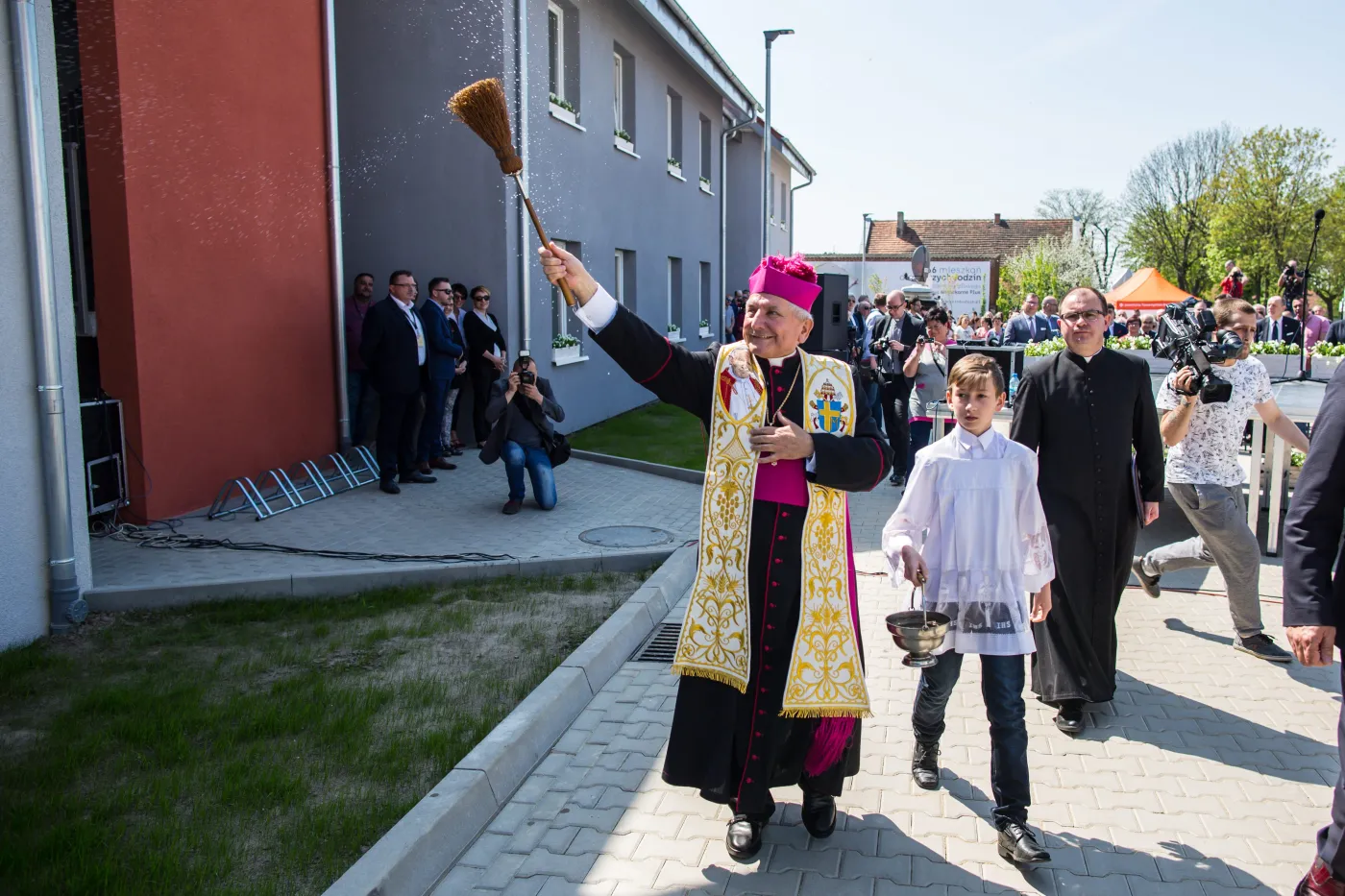 Bohater filmu Sekielskich: To nie jest dla biskupa Janiaka kara