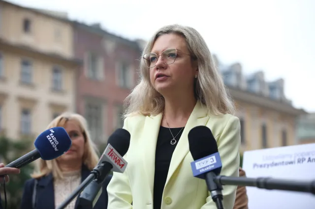Wassermann: Przedłużające się wyjaśnianie katastrofy smoleńskiej, to skutek zaniedbań po 10 kwietnia