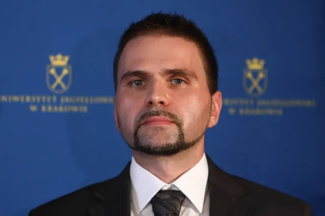 Warianty koronawirusa odporne na szczepienia? Prof. Pyrć ostrzega...