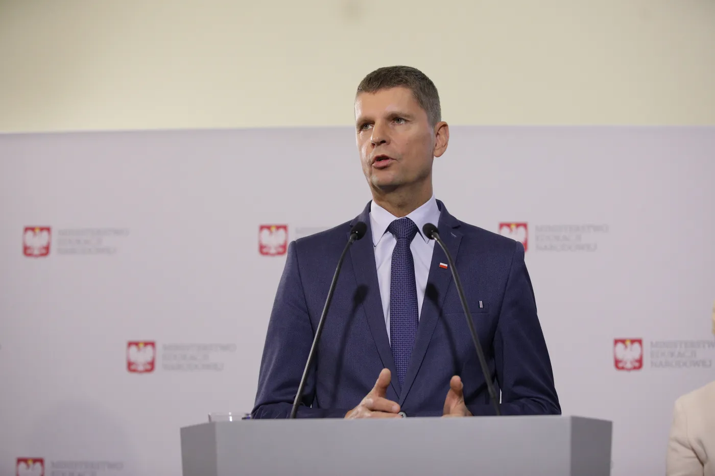 Piontkowski o wpisie dziennikarki, "że dla Polaków nie powstały obozy zagłady": To głupota czy brak wiedzy
