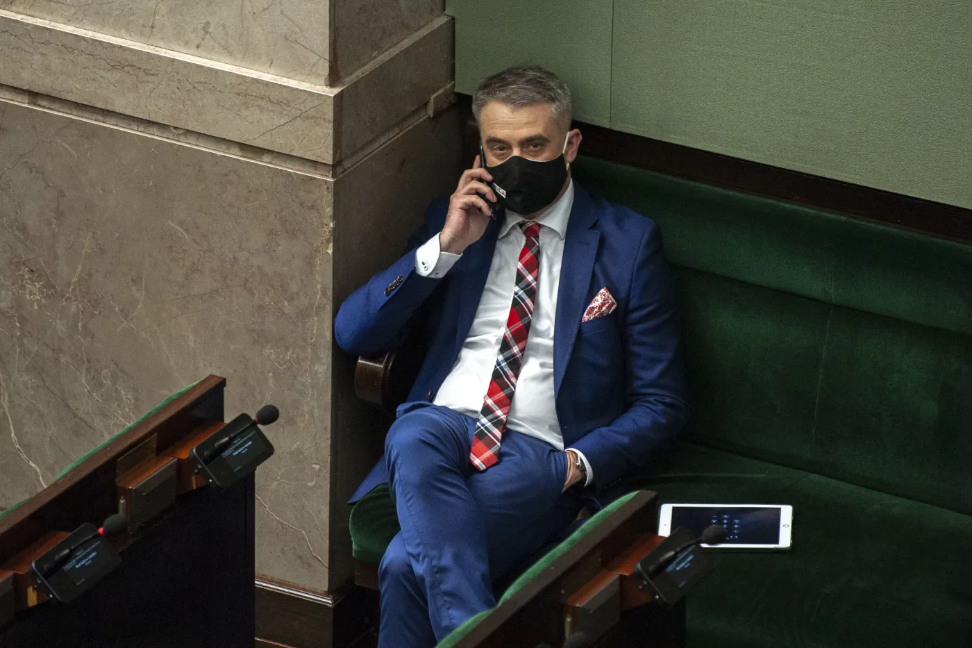 Gawkowski: Gowin zdradził Kaczyńskiego i Tuska. Zdradzi każdego