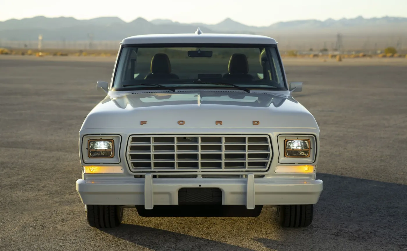 Ford F-100 Eluminator, teraz sam przerobisz samochód na elektryczny